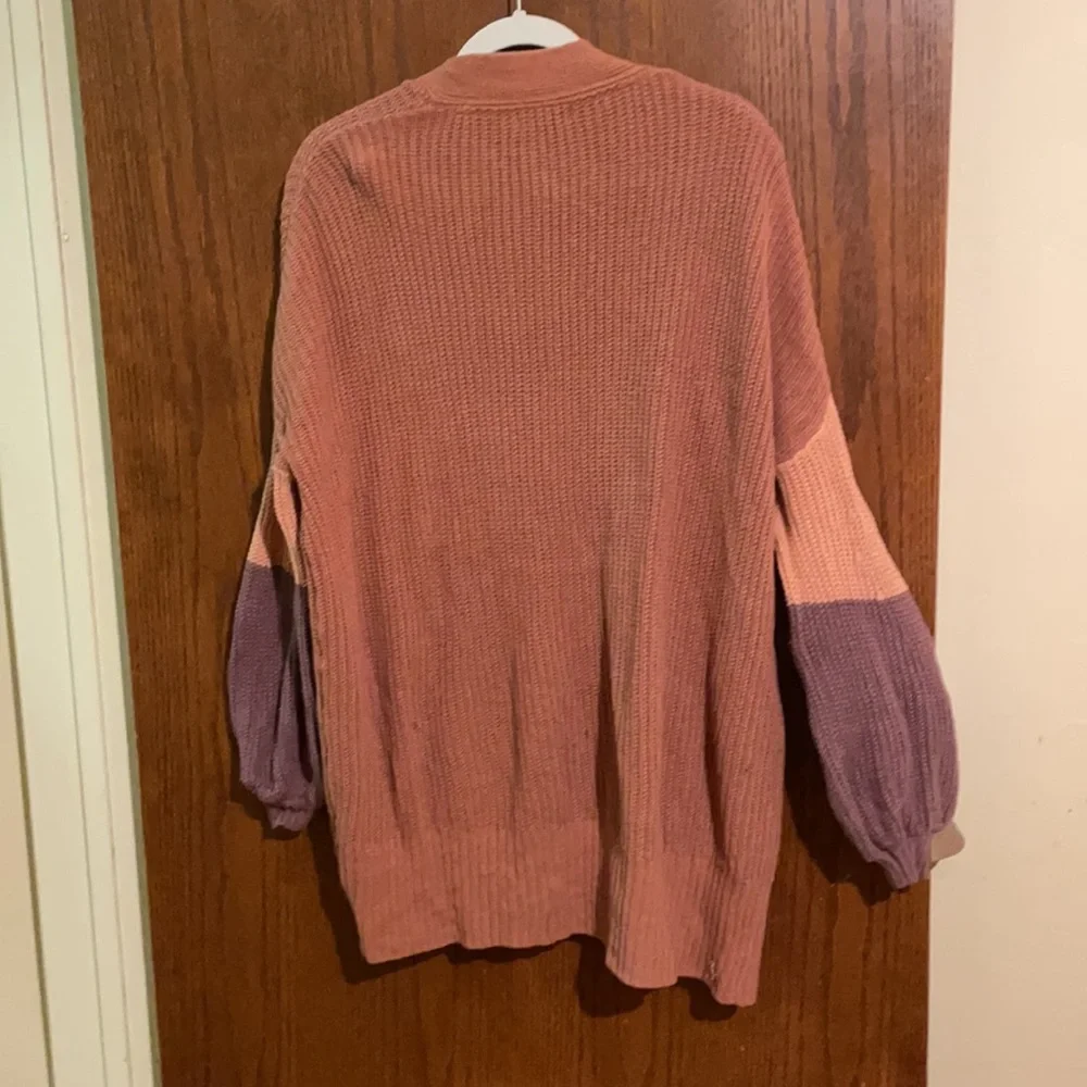 BDG Colorblock Open Front Cardigan in Rose and Purple - Picture 3 of 6